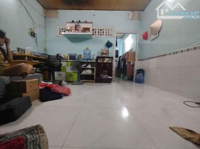 Bán nhà hẻm 4m Bông Sao Quận 8, 4x9, vuông vắn, nhỉnh 3 tỷ - 2
