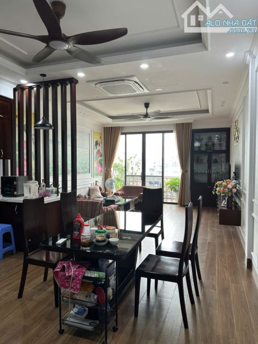 Bán nhà riêng Lai Xá: DT75m2*5.5 tầng*đường 24m* dân xây* giá tốt. - 2