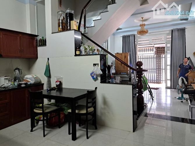 TP.Thủ Dầu Một - 100m2 - 2 Tầng - 3PN- 3.55 tỷ - SHR - 2