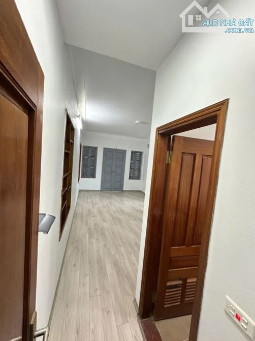 Nhà đẹp Minh Khai, 37m2 x 5 tầng, lô góc, 3PN, hàng xóm Timecity - Imperia, Nhỉnh 7 tỷ - 2