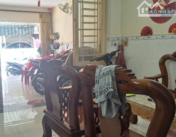 Bán Nhà Hẻm Xe Hơi Thông Song Hành, 2 Tầng 80m2 Ở Ngay, P.Tân Hưng Thuận Q12 Nhỉnh 4 tỷ - 2