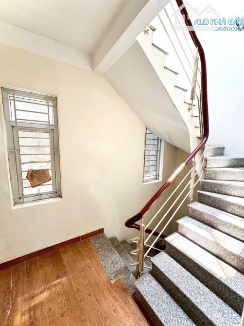 NHÀ TRẦN CUNG – 40m2 x 4 TẦNG – Gần Bệnh viện E – Nở Hậu - 5.8 TỶ - 2