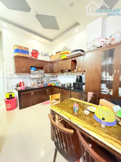 🌟 GIẢM SỐC 200 TRIỆU – CHỈ CÒN 5.3 TỶ 🌟 NHÀ ĐẸP 4 TẦNG – 50M² – HẺM XE HƠI – AN NINH – F - 2