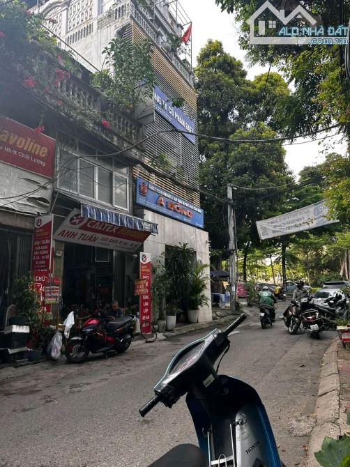 BÁN ĐẤT PHÂN LÔ PHỐ HOÀNG QUỐC VIỆT CẦU GIẤY  35 TỶ DT 110M2 MT 7M VỈA HÈ Ô TÔ TRÁNH KINH - 2