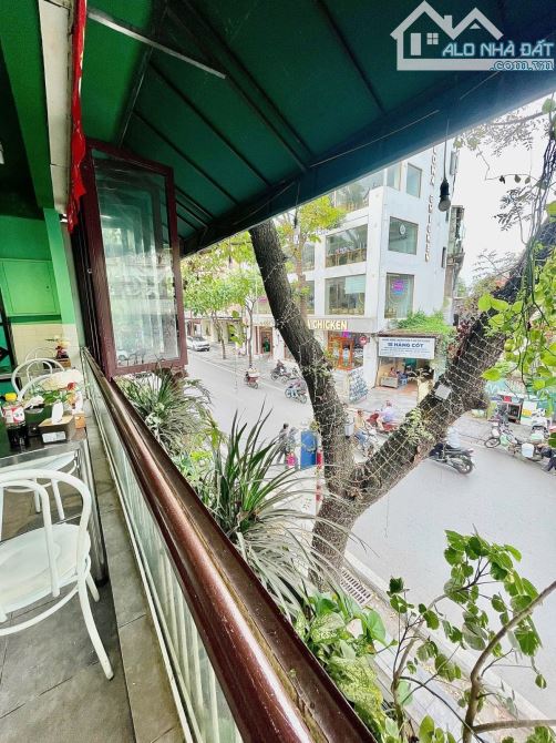 Bán nhà lô góc 3 mặt thoáng Hàng Cót, Hoàn Kiếm, mặt tiền hoa hậu, vỉa hè rộng, giá chỉ 53 - 2