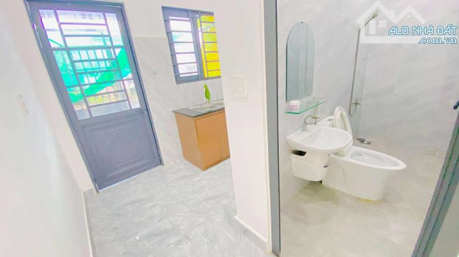 Bán nhà 2 phòng ngủ hẻm 4 đường Trần Vĩnh Kiết - 2