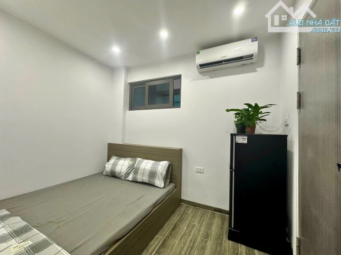 BÁN CHDV CCMINI, CẦU GIẤY LÔ GÓC ,  6TẦNG, 10 Phòng , DT 60tr/th, Ngõ Thông - 2