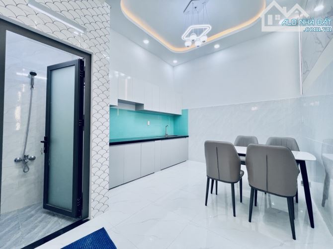 Bán nhà HẺM ÔTÔ P.15 Tân Bình, full nội thất sang xịn mịn, sổ vuông A4, chỉ 5.x tỷ - 2