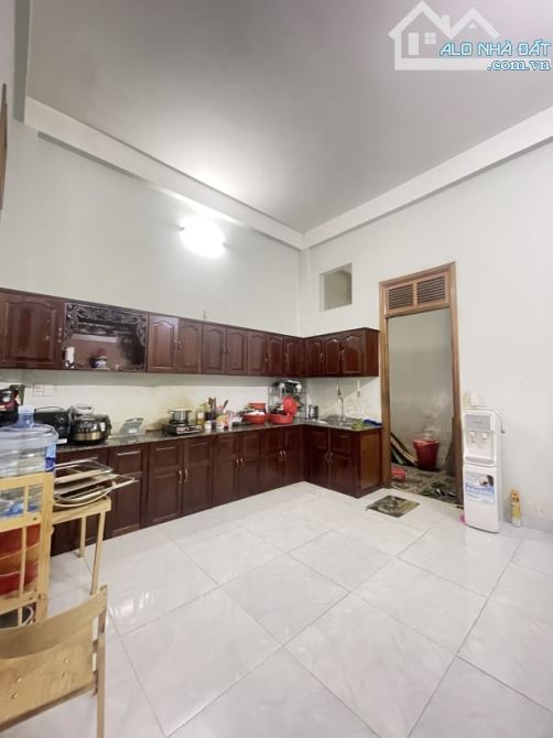 NHÀ 3 LẦU MẶT TIỀN KINH DOANH ĐƯỜNG NGUYỄN HỮU THỌ, KHU METRO, GIÁ 11.99 TỶ - 2