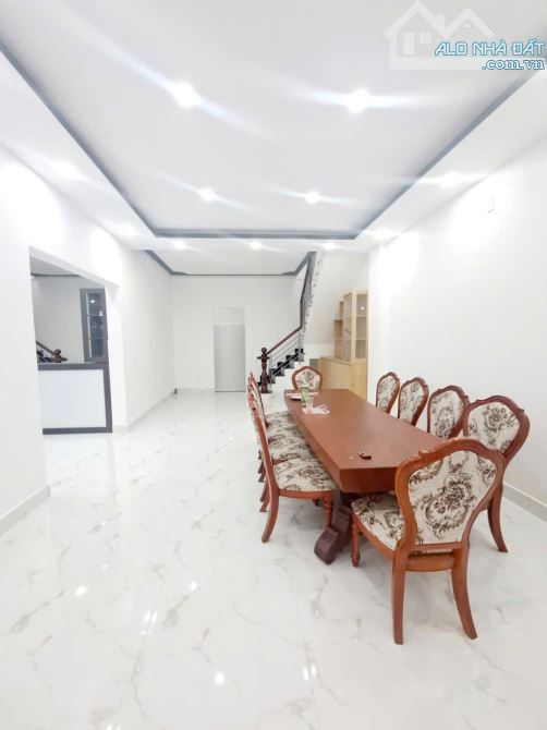 Bán nhà Đ số 19 - Tân Kỳ Tân Quý BHH A  hẻm xe hơi 110m2,2 Tầng Nhỉnh 6 tỷ - 2