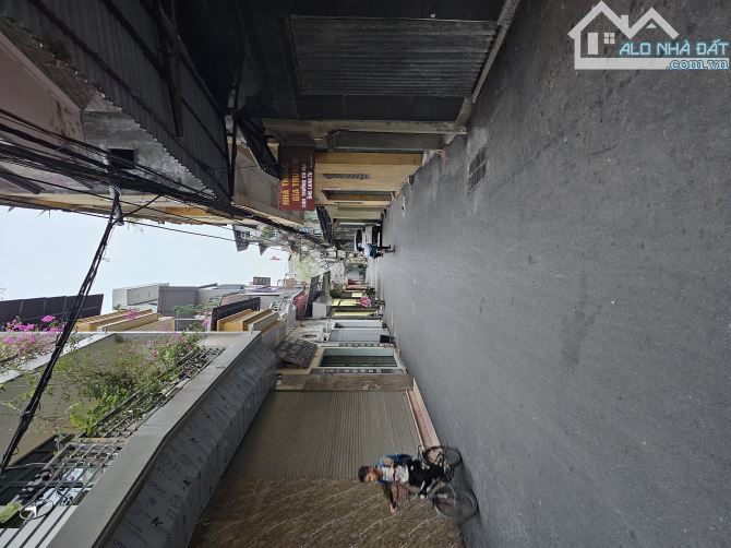 RẺ - (HIẾM) CHƯA TỪNG CÓ TẠI LÀNG NGHỀ TÝ PHÚ  ĐỒNG KỴ  BN C,C B,ÁN  NC4 1,3 TỶ  DTG 70M2 - 2