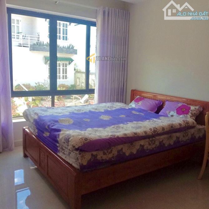 Nhà 3 tầng mặt tiền đường lớn Lê Hồng Phong, P4 Đà Lạt,sổ riêng.80m2. 9 tỷ - 3