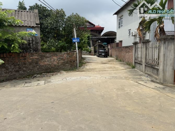 BÁN ĐẤT - MINH TRÍ - (SÓC SƠN)- 102M2 -1,75TỶ-NGẦN UBDN-CKN SẠCH-100M CHỤC CHÍNH KD. - 3