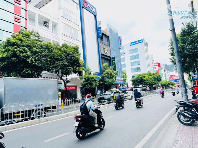 HẼM XE TẢI BỰ NHỨT TRỤC KHÁNH HỘI KHÁNH HỘI THÔNG SANG ĐƯỜNG SỐ KHÔNG QUY HOẠCH KHÔNG LỘ G - 3