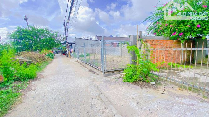 Cho thuê đất 3.600 m2 đường 3/2 có view sông 25 triệu - 3
