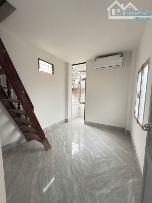 Cần bán nhà Quận Hai Bà Trưng giáp Quận Hoàn Kiếm, 5 Tầng, Ngõ nông, Không sổ, Giá 2,35 Tỷ - 3