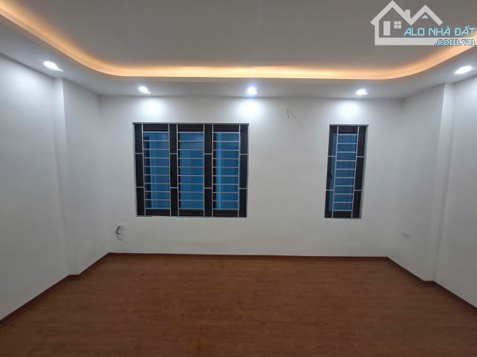 Bán nhà Tả Thanh Oai,  gần cầu TÓ, DT 32mx5T. FULL NỘI THẤT - 3