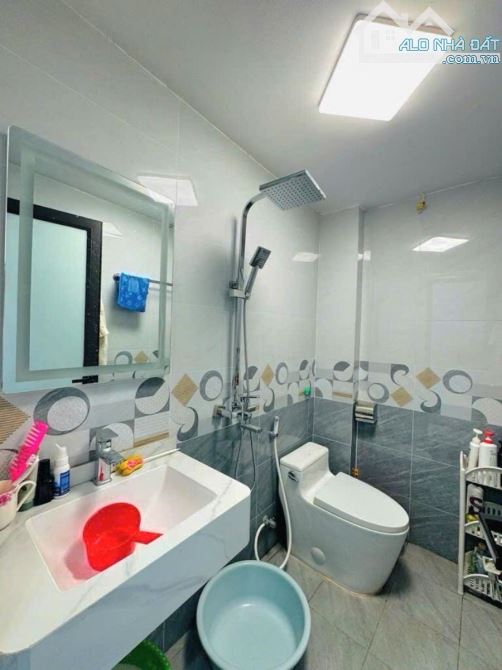 Bán nhanh! Nhà phố Khương Đình, Thanh Xuân, ngõ ô tô, 30m ra phố, 41m*5T, Full nội thất. - 3