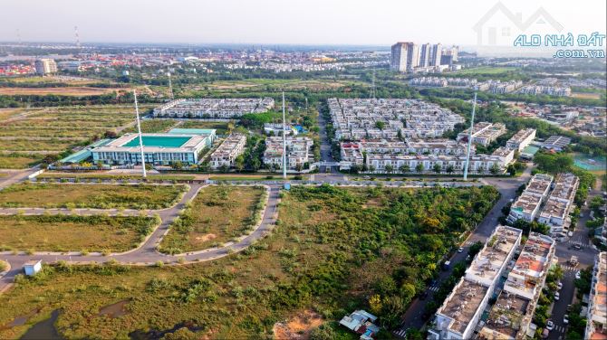 Bán lô đất vườn đường ô tô tận đất, nằm trong khu biệt thự hiện hữu - 3