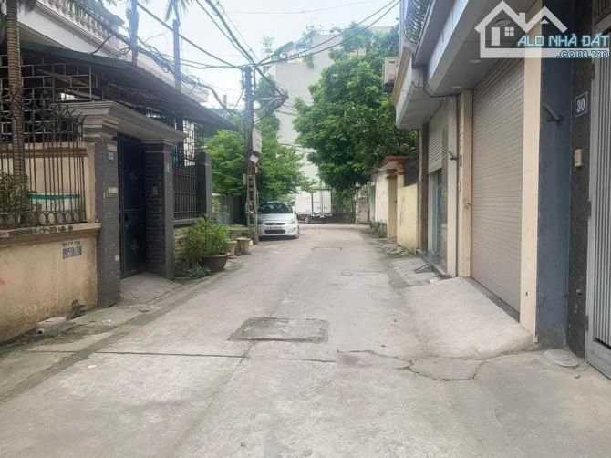 CHO THUÊ NHÀ NGUYỄN VĂN LINH THẠCH BÀN LONG BIÊN 7 TRIỆU 5 TẦNG 3PN 33m GẦN Ô TÔ KD - 3