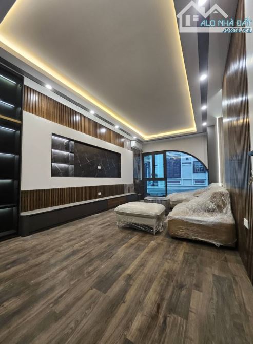 NHÀ PHÂN LÔ 2 THOÁNG 20 TỶ 52m 5 TẦNG MT 4m VỈA HÈ Ô TÔ TRÁNH KINH DOANH VĨNH PHÚC BA ĐÌNH - 3