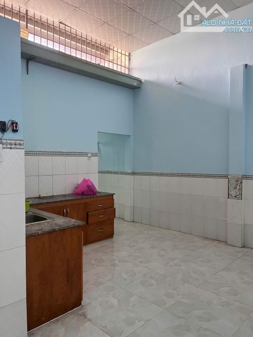 BÁN NHÀ CÂP 4 TRỊNH THỊ DỐI ĐÔNG THẠNH HÓC MÔN GIÁ RẺ 3.5 TỶ  DIỆN TÍCH 120m2 ( 5 x 20 ) - 3