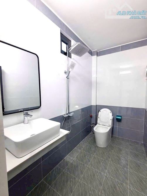 Nhà MT Định Hòa, DT 115M2, SHR, KHU AN NINH, NHỈN 3₫ TL NHANH - 4