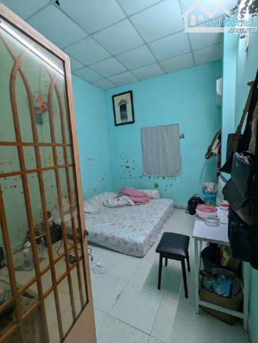 CHÍNH CHỦ BÁN GẤP NHÀ ĐẸP DIỆN TÍCH RỘNG HUỲNH TẤN PHÁT, TT NHÀ BÈ  Diện tích: 108m² (Ngan - 4