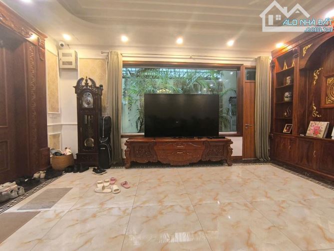 BÁN BIỆT THỰ KĐT VIỆT HƯNG – FULL NỘI THẤT – AN NINH TUYỆT ĐỐI – THANG MÁY - 4