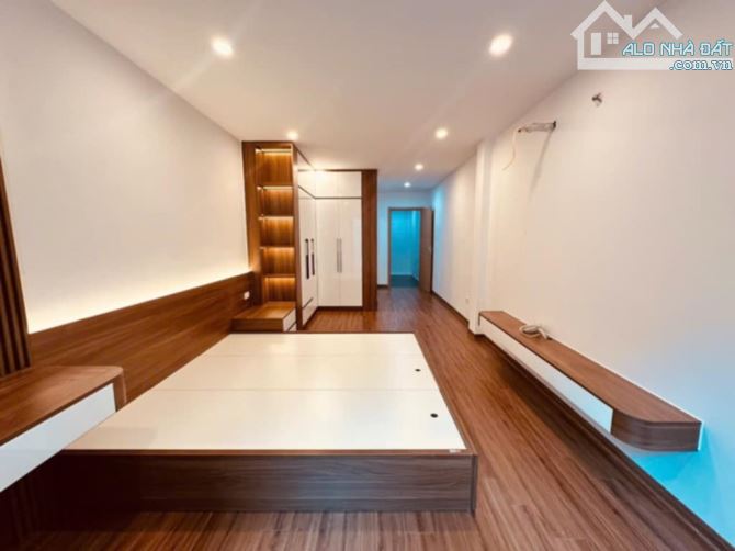 BÁN NHÀ ĐẠI TỪ HỒ LINH ĐÀM 42M2 6 TẦNG MT 4M THANG MÁY NHÀ MỚI Ở LUÔN - 4