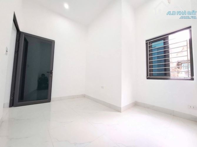 Bán nhà trong ngõ đường Nguyễn Du - 4