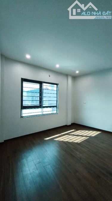 VIP NHÀ ĐẸP PHẠM VĂN ĐỒNG CẦU GIẤY 7 TẦNG THANG MÁY Ô TÔ GẦN NHÀ. - 4