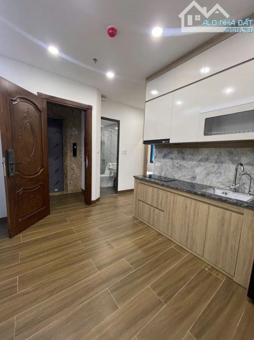 BÁN TÒA NHÀ PHÂN LÔ PHỐ HOÀNG QUỐC VIỆT CẦU GIẤY  45 TỶ DT 100M2 MT 7M 10T THANG MÁY LÔ GÓ - 4