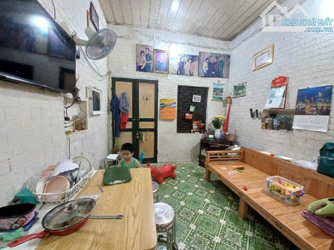 8.3 tỷ sở hữu nhà Phố Vân Hồ 38m2, ngõ trước nhà ô tô tránh, kinh doanh sầm uất, cách công - 4