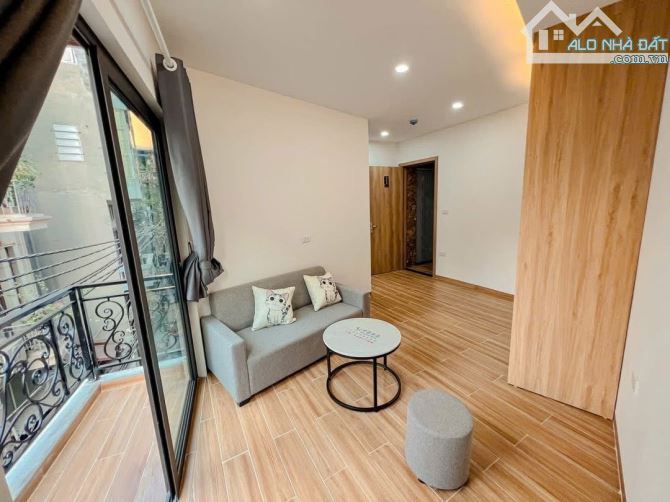 ĐỘI CẤN PHÂN LÔ ÔTÔ TRÁNH 50M 5T MT 5m 25Tỷ VỈA HÈ KHU VỰC DÂN TRÍ CAO TOÀN QUAN CHỨC - 4