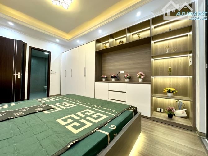 HOA HẬU PHỐ TRƯƠNG ĐỊNH FULL NỘI THẤT 2 THOÁNG TƯƠNG LAI MẶT PHỐ 35M2 GIÁ 7 TỶ - 4