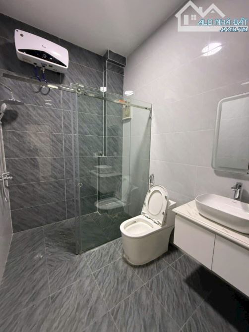 Bán nhà mặt đường Phan Bội Châu - Vị trí đẹp nhất tuyến phố - Kinh doanh - 5