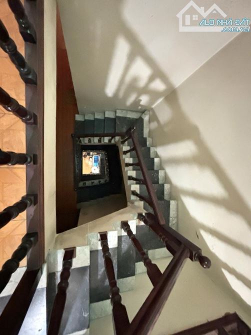 💥BÁN NHÀ YÊN LẠC 40M² – PHÂN LÔ BÀN CỜ – Ô TÔ TRÁNH – GIÁ CHỈ 12 TỶ TL!  🌟 Căn nhà siêu - 5