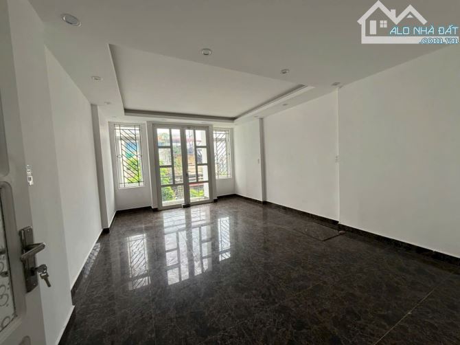 Bán nhà mặt đường Phan Bội Châu - Vị trí đẹp nhất tuyến phố - Kinh doanh - 6