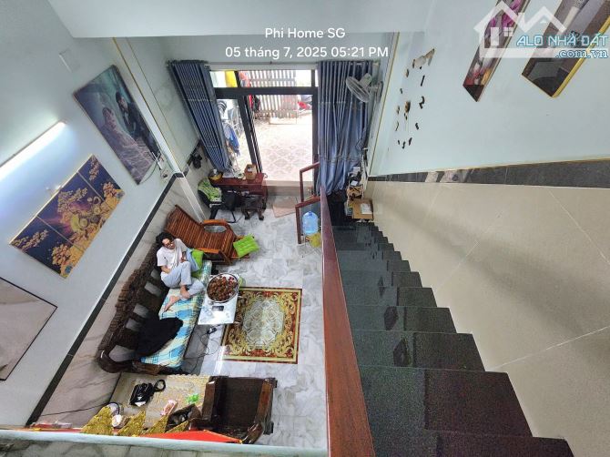 Bán Nhà Đường Bà Triệu ngay BV Hóc Môn, 60m2, 2 Tầng cực đẹp khu sằm uất - 6