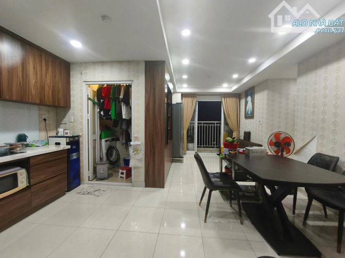 C/c Phú Đạt - Đường D5, P25, Bình Thanh: 89m2, 3p ngủ, 2wc, NTCC, 15,5tr/th - 7