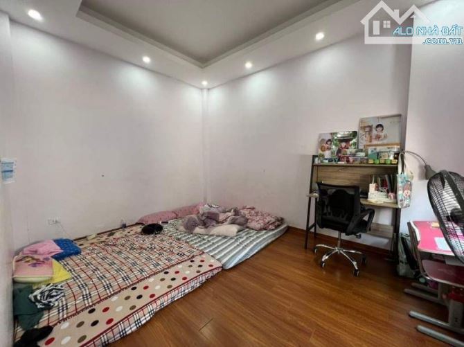 Cực Ngon! Bán Nhà Trần Cung -Bắc Từ Liêm - Lô Góc- Gần Phố- 52M2- 5Tầng -Mt6.5m -11Tỷ Hơn - 9