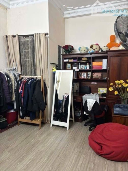 LẠC LONG QUÂN – CẦU GIẤY - GẦN HỒ TÂY – Ô TÔ – NHÀ ĐẸP 4 TẦNG – SỔ VUÔNG – 13 TỶ