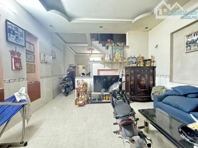 Ngộp Gấp! Nhà Góc 2 Mặt Hẻm – 137m² – 8m Ngang – Tăng Nhơn Phú B – Thu Nhập Tốt – Giá 7