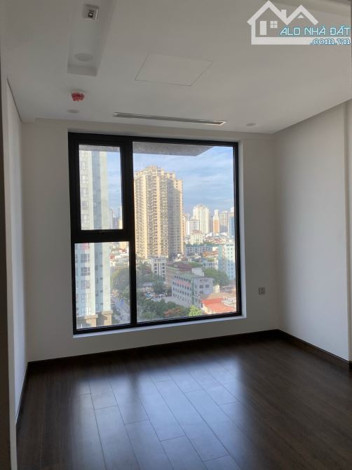 Tôi cần bán ch 2n2vs - 86m chung cư Green Diamon - Láng Hạ view thoáng đẹp