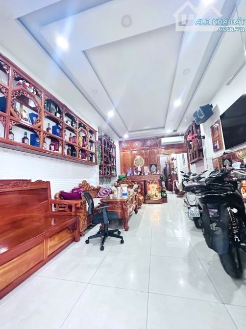 [Ngộp Bank] LÔ GÓC 2 MẶT HẺM – XE HƠI TỚI NHÀ – 55M² Chỉ 5.59 TỶ – Gò Vấp!