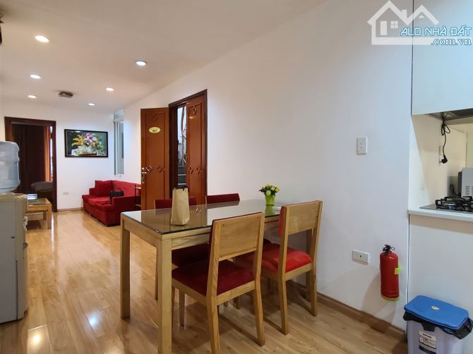 Căn hộ cao cấp phố Mai Hắc Đế, DT 120m2 gồm 3PN vệ sinh khép kín, giá 26tr. Đã bao gồm dv