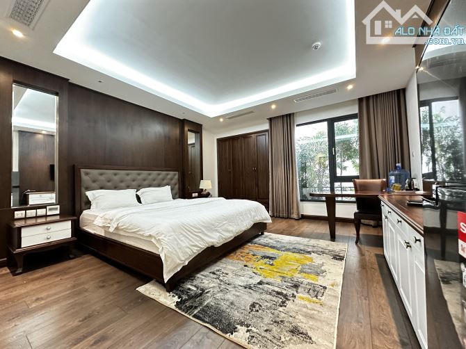 Căn hộ vip tại phố Liên Trì - Trần Hưng Đạo, DT 60m2, 1 ngủ, nội thất cao cấp, giá 14 tr