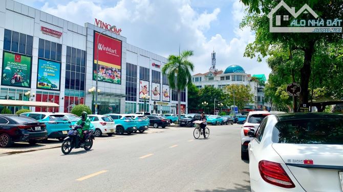 Bán Biệt Thự Nam Long - 6PN - 500m² Sử Dụng – Khu Dân Trí Cao An Ninh 24/24 - 28 Tỷ TL