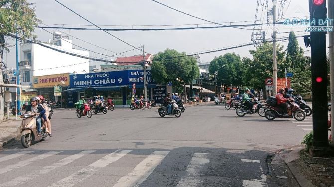 Cơ Hội Đầu Tư  Đất Phân Lô  Quận 12, Tân Thới Hiệp 9 - 962m2 Ngang 27m x37m Chỉ 31 Tỷ